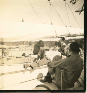 Image: Lowell Thomas, Lowell Thomas, Jr. and other on deck